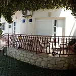 Dubravka Apartment