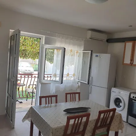 Dubravka * سبليت