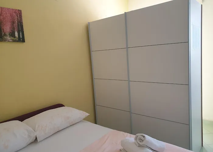 Dubravka Apartment Split