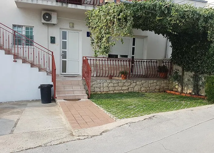 Dubravka Apartment Split